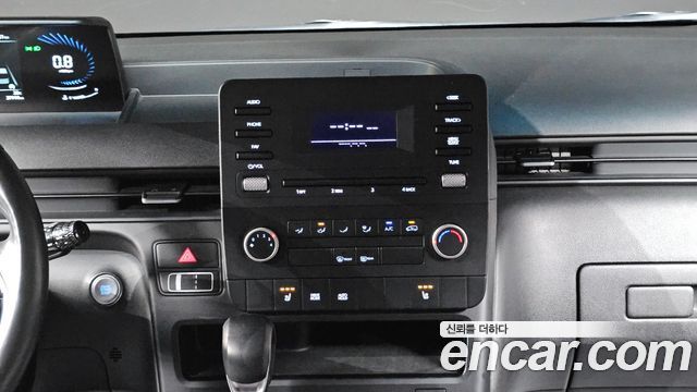 Hyundai Staria Cargo 5-Seater Modern 2022 — фото 15