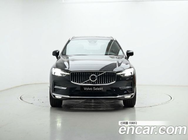 Volvo XC60 (II) B6 Ultimate Bright 2024 — фото 3