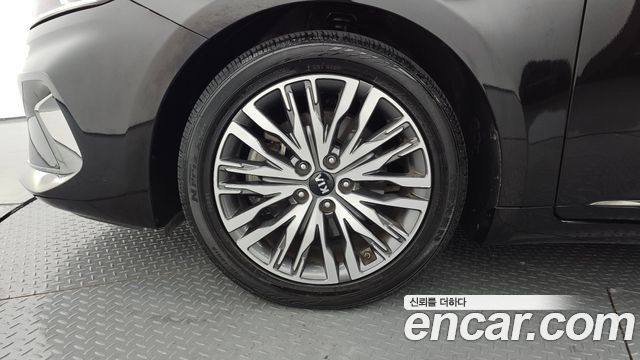 Kia K7 Premier 2.5 GDI Noblesse 2020 — фото 5