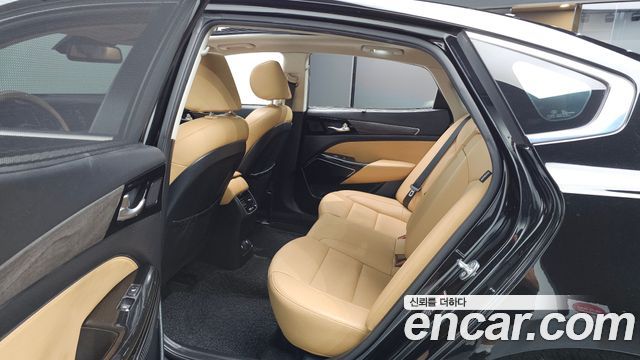 Kia K7 Premier 2.5 GDI Noblesse 2020 — фото 16