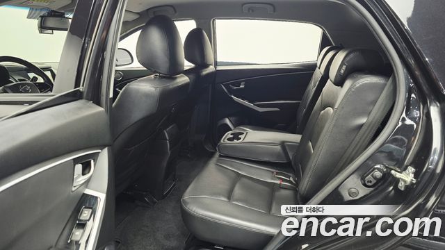 KG Mobility (SsangYong) Style Korando C 2.2 RX 2WD DLX 2017 — фото 15