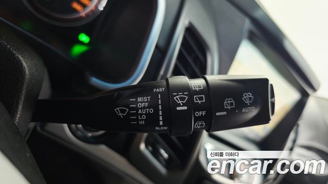 KG Mobility (SsangYong) Style Korando C 2.2 RX 2WD DLX 2017 — фото 22