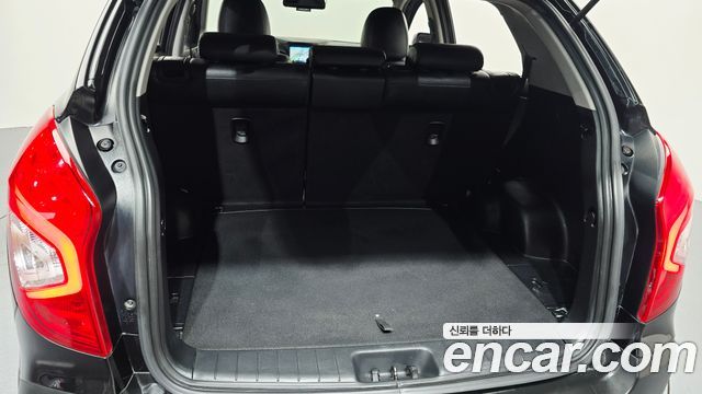 KG Mobility (SsangYong) Style Korando C 2.2 RX 2WD DLX 2017 — фото 24