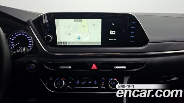 Hyundai Sonata (DN8) 2.0 Premium Plus 2022 — фото 13