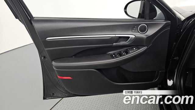 Hyundai Sonata (DN8) 2.0 Premium Plus 2022 — фото 24