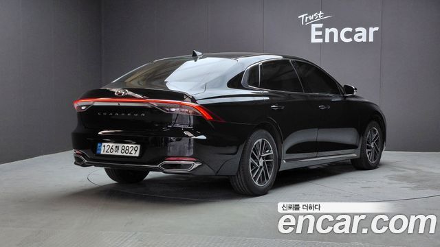 Hyundai Grandeur (IG) 2.5 Premium 2023 — фото 2