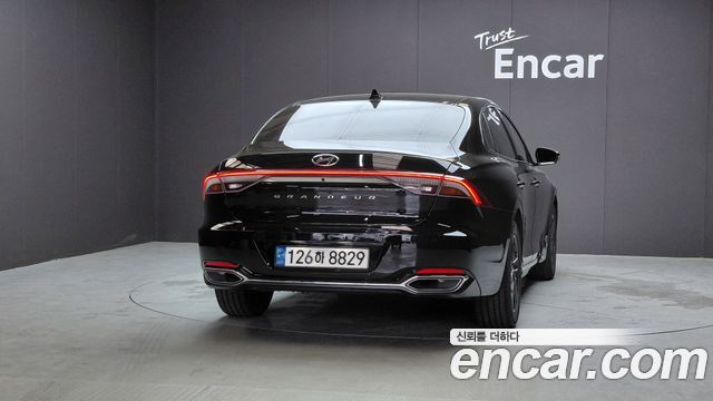 Hyundai Grandeur (IG) 2.5 Premium 2023 — фото 4