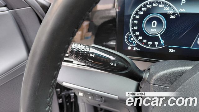 Hyundai Grandeur (IG) 2.5 Premium 2023 — фото 16
