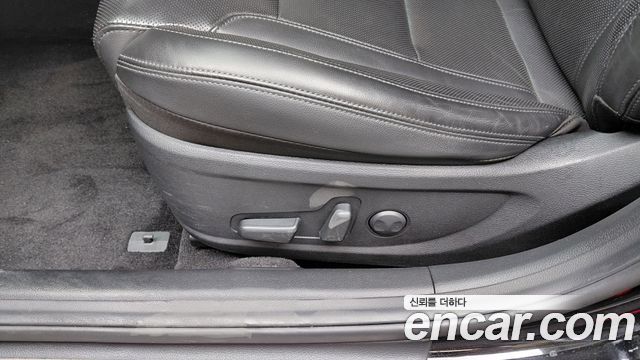Hyundai Grandeur (IG) 2.5 Premium 2023 — фото 27