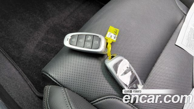 Hyundai Grandeur (IG) 2.5 Premium 2023 — фото 32