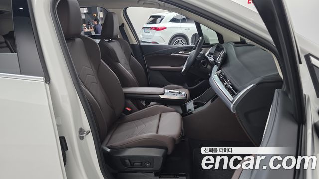 BMW 2 Series Active Tourer (U06) 220i M Sport Design 2025 — фото 32