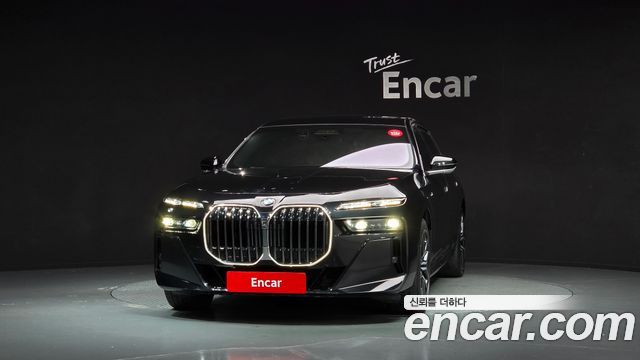 BMW 7 Series (G70) 740d xDrive M Sport 2024 — фото 3
