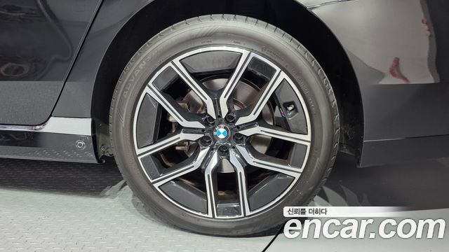 BMW 7 Series (G70) 740d xDrive M Sport 2024 — фото 21