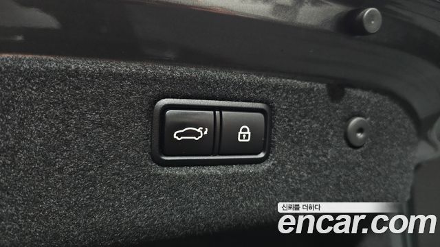 Genesis G70 3.3T Sport AWD Prestige 2019 — фото 20