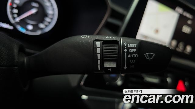 Genesis G70 3.3T Sport AWD Prestige 2019 — фото 34