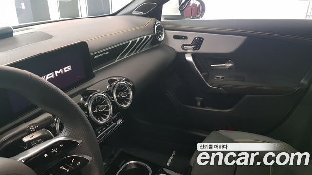 Mercedes-Benz CLA-Class (C118) AMG CLA 45 S 4MATIC+ 2026 — фото 17