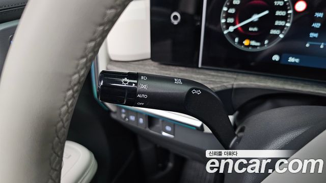 Hyundai Santa Fe (MX5) Gasoline 2.5T 2WD Prestige Plus 2025 — фото 15