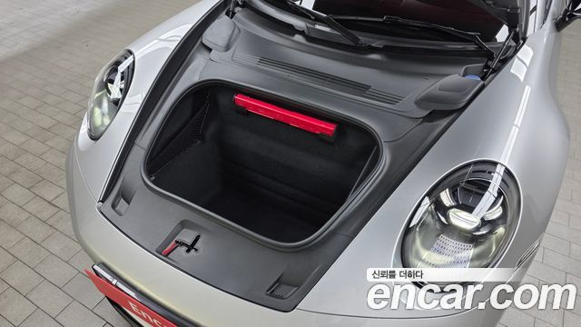 Porsche 911 (992) Targa 4 GTS 2024 — фото 6