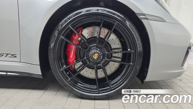 Porsche 911 (992) Targa 4 GTS 2024 — фото 27