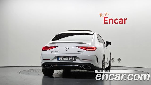 Mercedes-Benz CLS-Class (C257) CLS300d 4MATIC 2022 — фото 4
