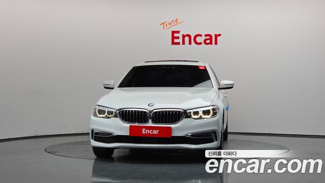 BMW 5 Series (G30) 520i Luxury 2019 — фото 3