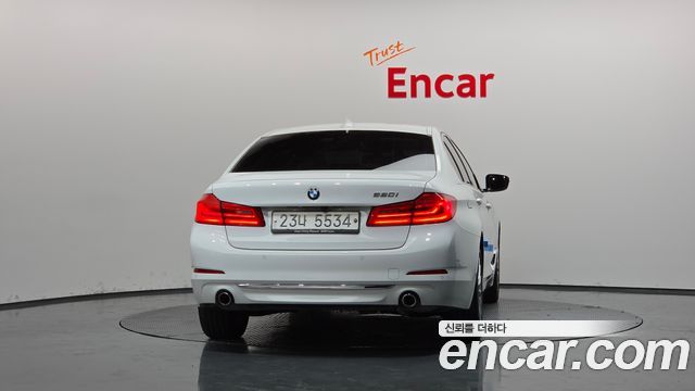 BMW 5 Series (G30) 520i Luxury 2019 — фото 4