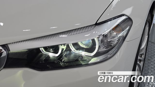 BMW 5 Series (G30) 520i Luxury 2019 — фото 22