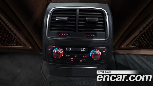 Audi A6 3.0 TFSI Quattro Dynamic C7 2012 — фото 18