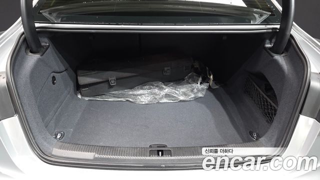 Audi A6 3.0 TFSI Quattro Dynamic C7 2012 — фото 20