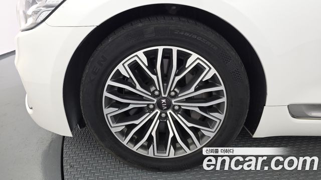 Kia K9 3.8 GDI AWD PlatinumⅠ 2019 — фото 5