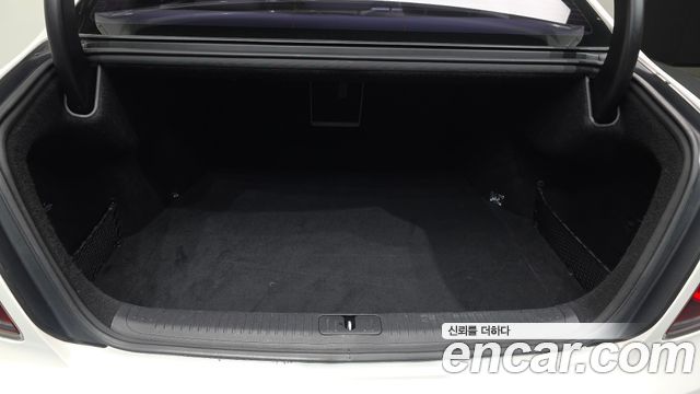 Kia K9 3.8 GDI AWD PlatinumⅠ 2019 — фото 20