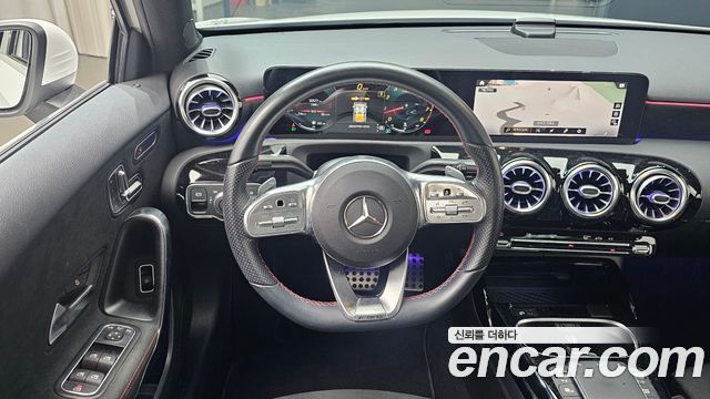 Mercedes-Benz A-Class (W177) AMG A35 4MATIC Sedan 2021 — фото 13