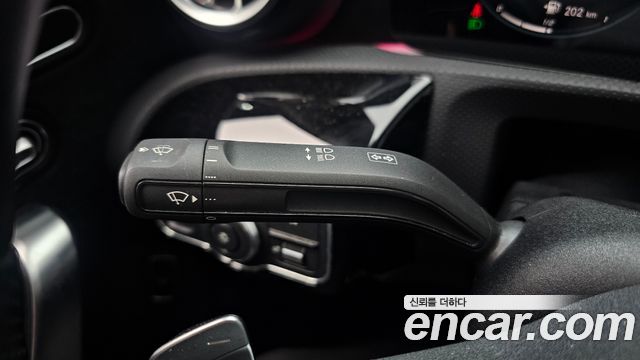 Mercedes-Benz A-Class (W177) AMG A35 4MATIC Sedan 2021 — фото 19