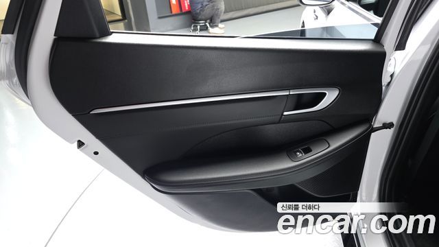 Hyundai Sonata The Edge (DN8) 2.0 Exclusive 2025 — фото 25