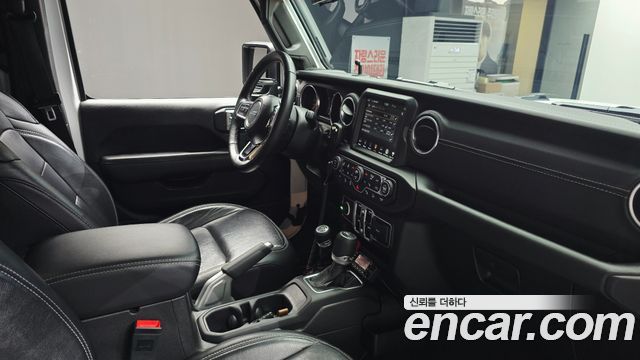 Jeep Wrangler (JL) 2.0 Sahara 4Door 2018 — фото 22