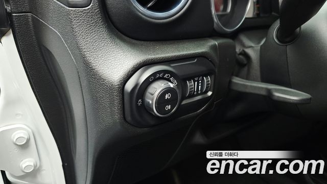 Jeep Wrangler (JL) 2.0 Sahara 4Door 2018 — фото 23