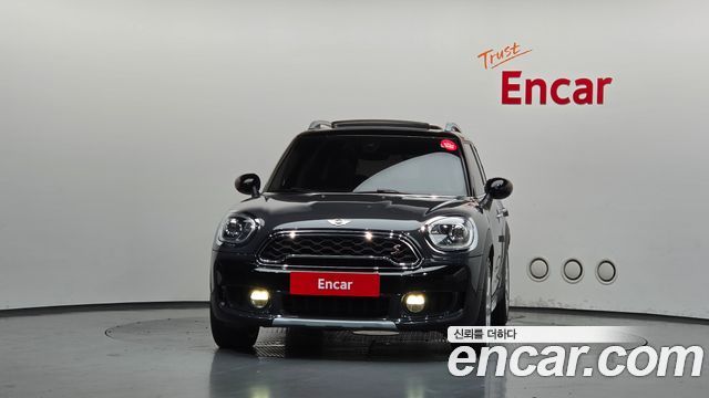 MINI Cooper SD Countryman ALL4 2nd 2017 — фото 3