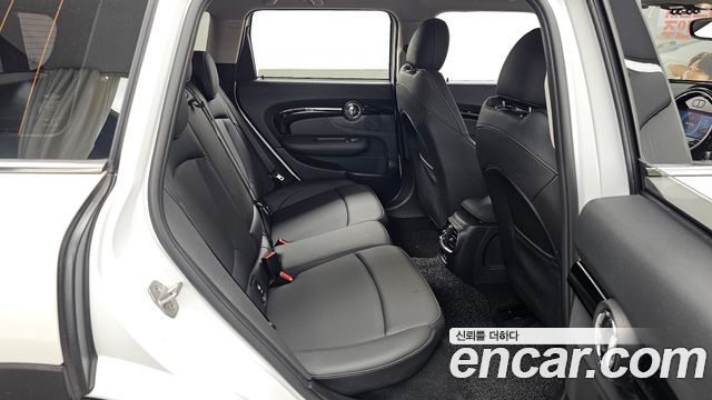 MINI Cooper Clubman Classic 2nd 2024 — фото 12
