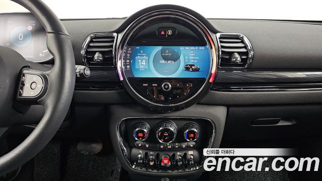 MINI Cooper Clubman Classic 2nd 2024 — фото 15
