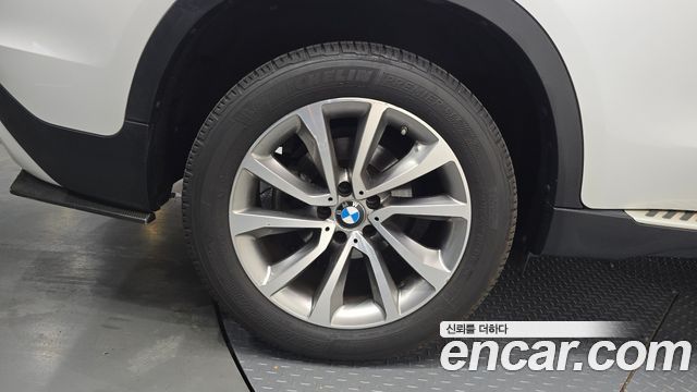 BMW X6 (F16) xDrive 30d 2017 — фото 21