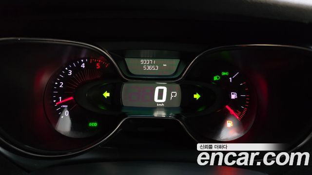 Renault Korea QM3 LE 2017 — фото 8