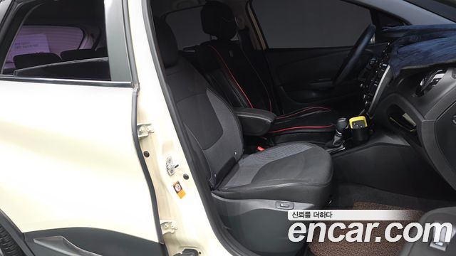 Renault Korea QM3 LE 2017 — фото 15