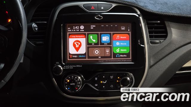 Renault Korea QM3 LE 2017 — фото 18