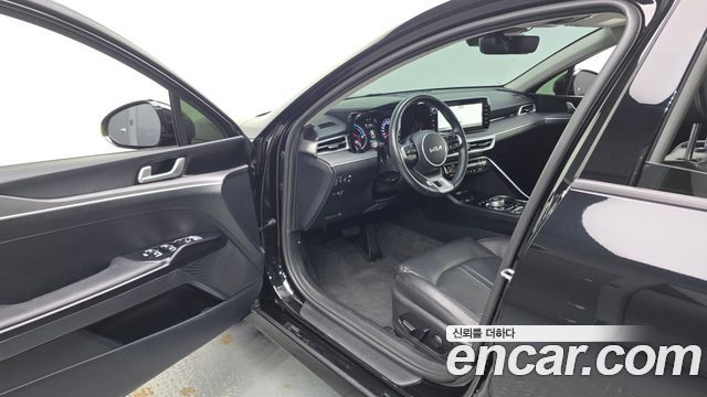 Kia K5 Hybrid (III) Prestige 2023 — фото 10