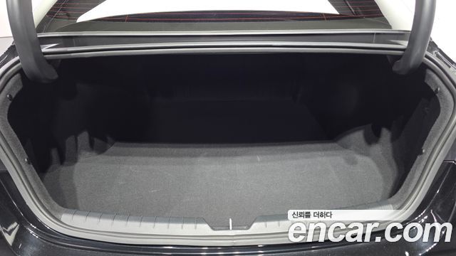 Kia K5 Hybrid (III) Prestige 2023 — фото 16