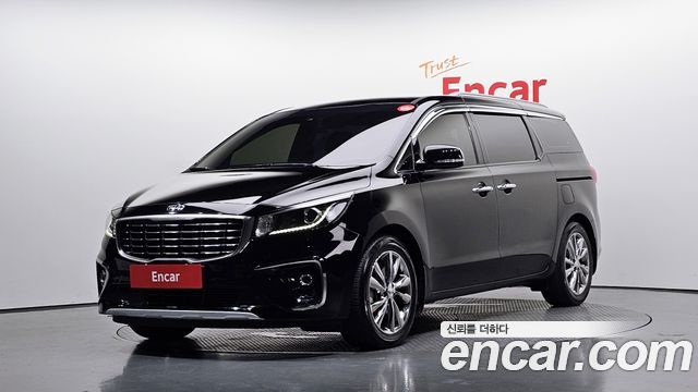 Kia Carnival 9-Seater Prstige 2019 — фото 1