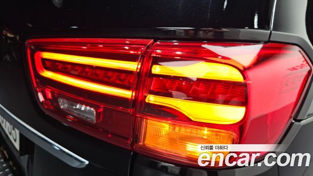 Kia Carnival 9-Seater Prstige 2019 — фото 29