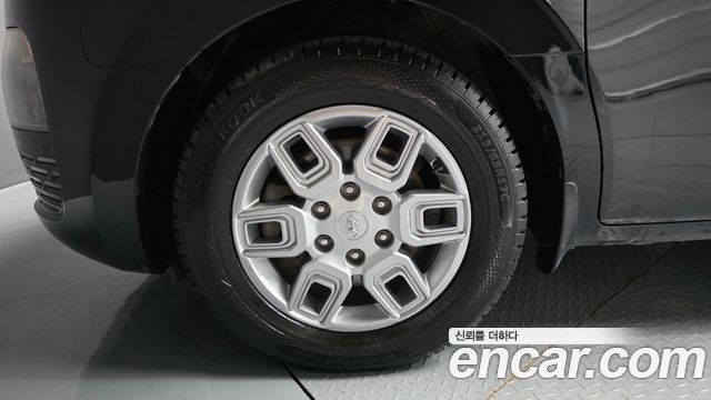 Hyundai Staria L3.5 Cargo 3-Seater Modern 2022 — фото 5