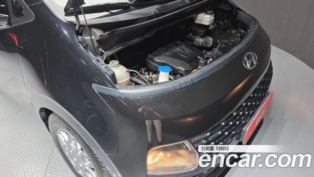 Hyundai Staria L3.5 Cargo 3-Seater Modern 2022 — фото 6