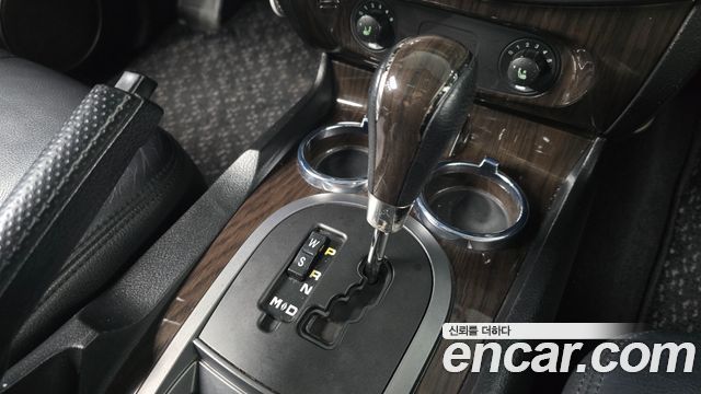 KG Mobility (SsangYong) Super Rexton 4WD RX6 High-Deluxe 2012 — фото 9